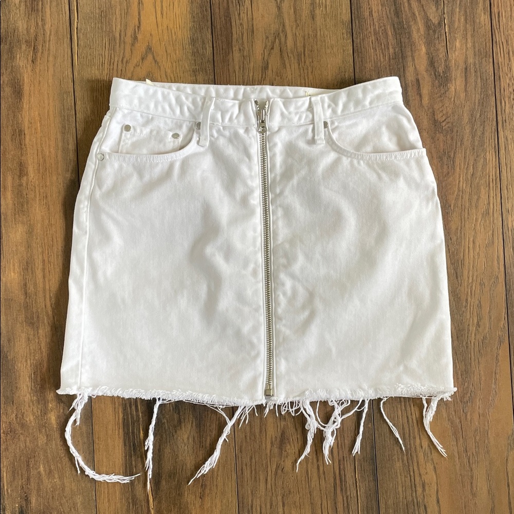 Rag & Bone White Denim Skirt with Frayed Hem and front zipper